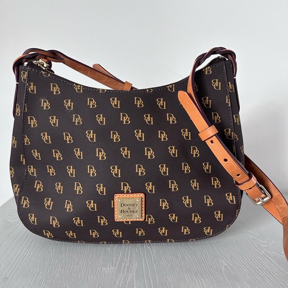 Dooney & Bourke Handbags - Dooney & Bourke Blakely Tracy Crossbody